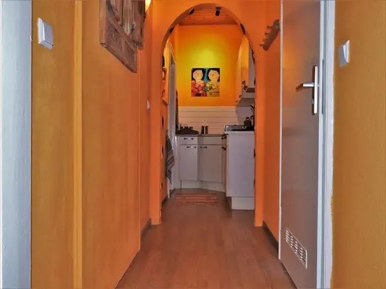 Traditional Apart Daire, Kanal Manzaralı, Dağ Yamacı