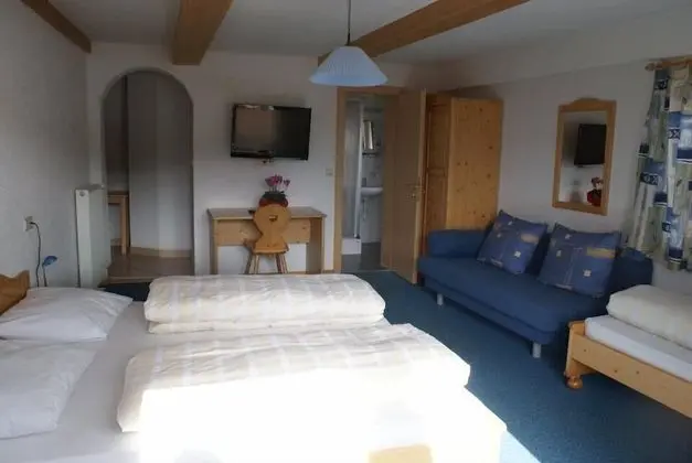 Standard Dört Kişilik Oda