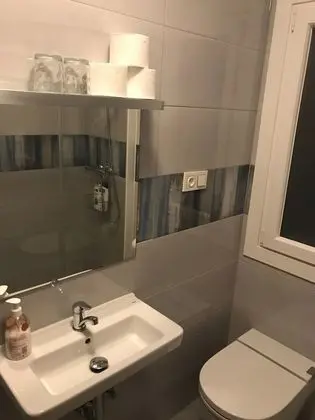 Tek Büyük Yataklı Oda (Contxa)