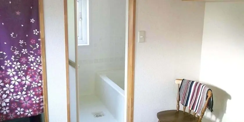 Ev, Sigara İçilmez (Private Vacation, 15~18 Guests)