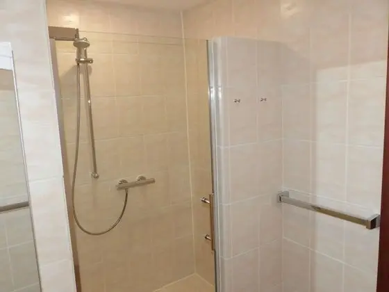 Family Dört Kişilik Oda