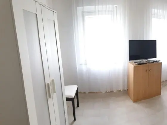 Tek Kişilik Oda, Ortak Banyo