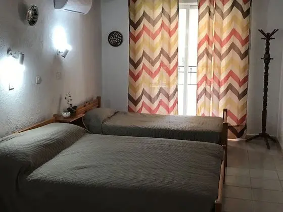 Oda, Bahçe Manzaralı, Bahçeli
