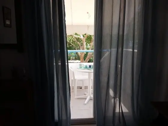 Oda, Bahçe Manzaralı, Bahçeli