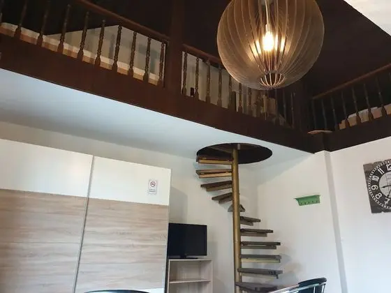 Standard Dört Kişilik Oda, Ortak Banyo