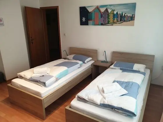 Standard Tek Büyük Yataklı Oda, Ortak Banyo