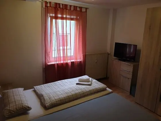 Standard Tek Büyük Yataklı Oda, Ortak Banyo