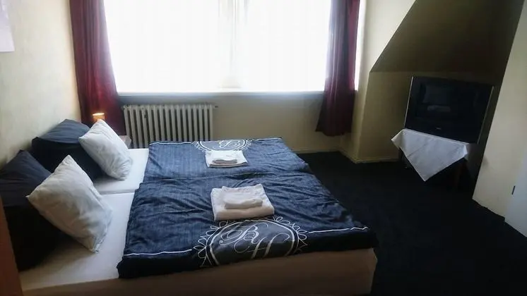 Dört Kişilik Oda