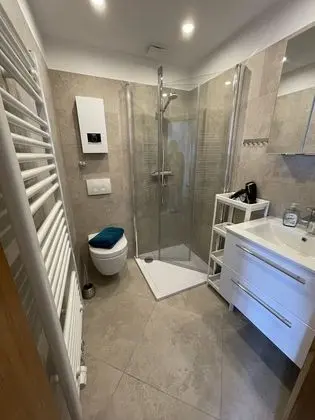 Business Tek Büyük veya İki Ayrı Yataklı Oda, Nehir Manzaralı, Köşe
