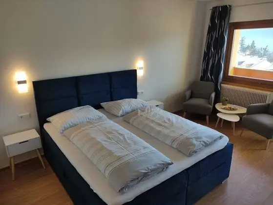Premium Tek Büyük Yataklı Oda, Göl Manzaralı