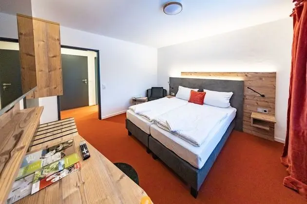 Standard Büyük Yataklı Tek Kişilik Oda