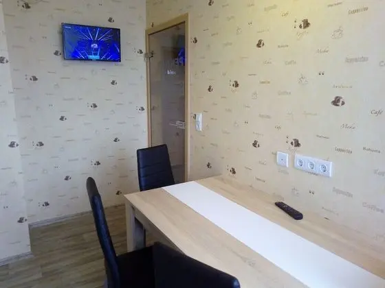 Standard Tek Büyük Yataklı Oda, Ortak Banyo (1. OG)