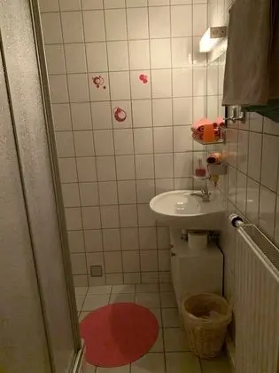 İki Ayrı Yataklı Oda, Banyolu/Duşlu