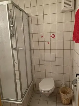 Tek Kişilik Oda, Banyolu/Duşlu