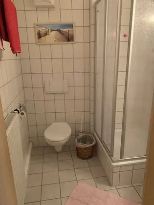 Üç Kişilik Oda, Banyolu/Duşlu