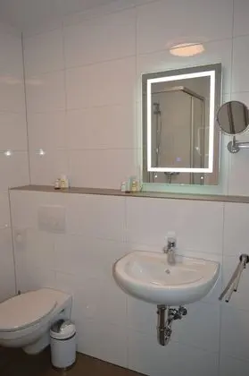Tek Büyük veya İki Ayrı Yataklı Oda, Özel Banyo