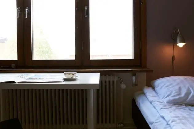 Dört Kişilik Oda, Ortak Banyo