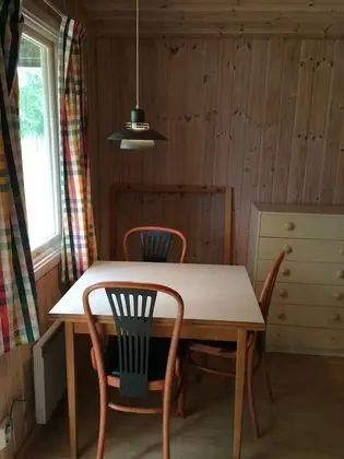 Basic Kulübe, Ortak Banyo (2 Beds)