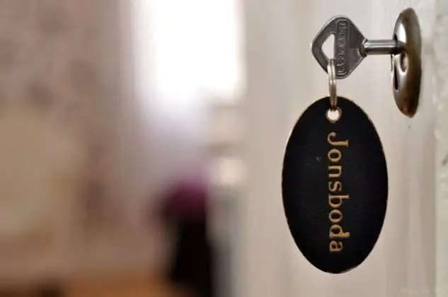 Tek Büyük Yataklı Oda (Jonsboda)