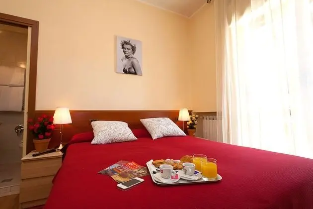 Tek Büyük veya İki Ayrı Yataklı Oda