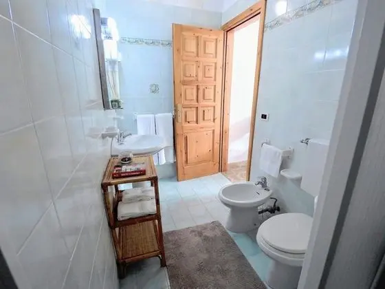 İki Ayrı Yataklı Oda, Banyolu/Duşlu, Kısmi Deniz Manzaralı