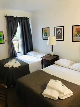 Economy Tek Büyük veya İki Ayrı Yataklı Oda, 2 Büyük (Queen) Boy Yatak, Sigara İçilmez, Ortak Banyo