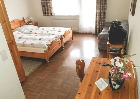 Tek Büyük Yataklı Oda, Balkon