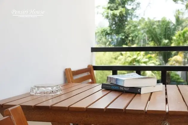 Superior Oda, Balkon