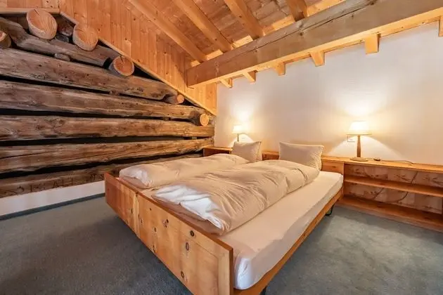 Junior Süit, Dağ Manzaralı