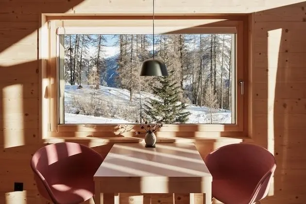 Signature Ev, Dağ Manzaralı, Yamaçta