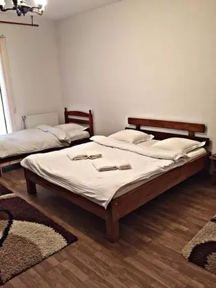 Basic Üç Kişilik Oda