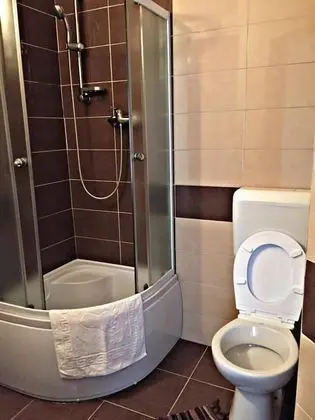 Basic Üç Kişilik Oda