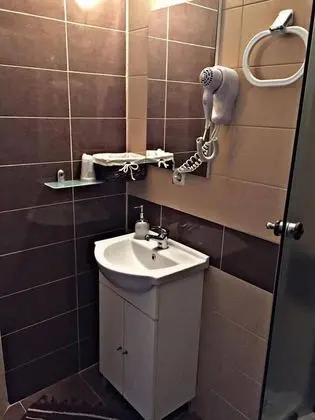 Basic Üç Kişilik Oda