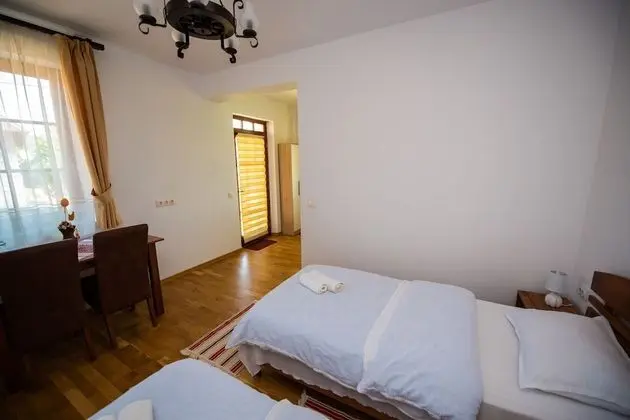 Economy İki Ayrı Yataklı Oda