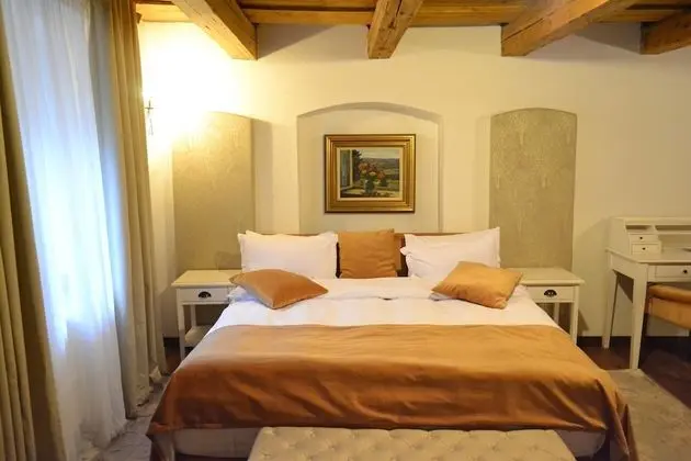 Two Bedroom Apartment (annex building)
