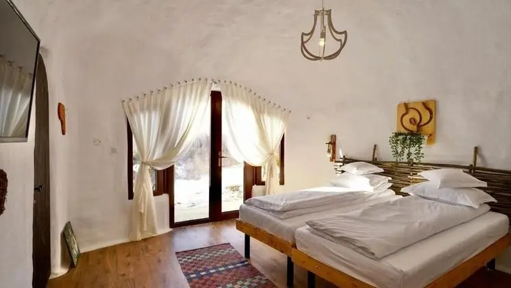Design Tek Büyük Yataklı Oda