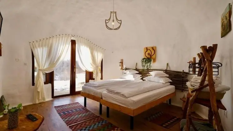 Design Tek Büyük Yataklı Oda