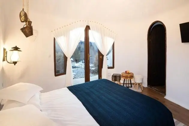 Design Tek Büyük Yataklı Oda