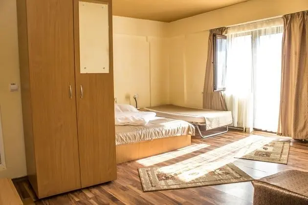 Superior Oda, Dağ Manzaralı
