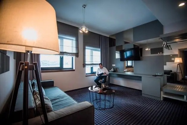 Deluxe Stüdyo Süit