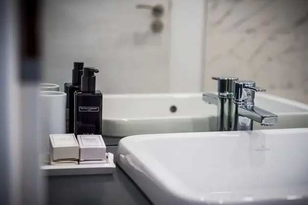 Deluxe Stüdyo Süit