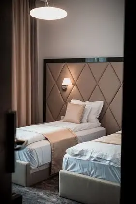 Tek Büyük veya İki Ayrı Yataklı Oda