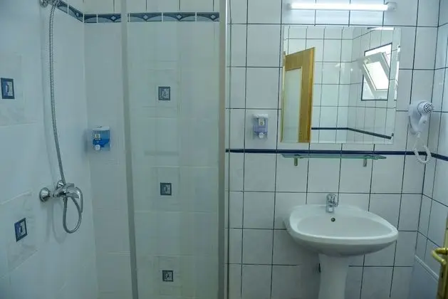 Standard Tek Büyük veya İki Ayrı Yataklı Oda