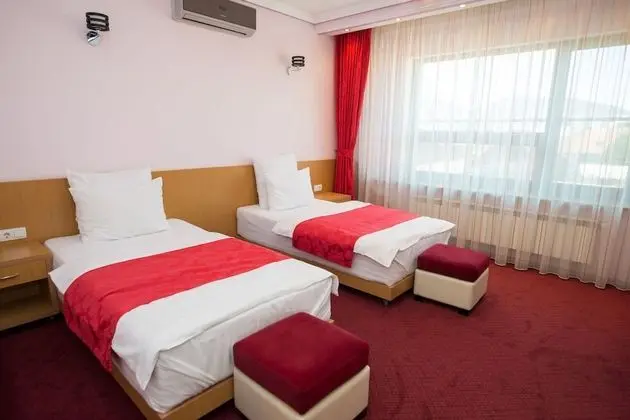 Deluxe İki Ayrı Yataklı Oda