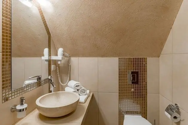 Deluxe Üç Kişilik Oda