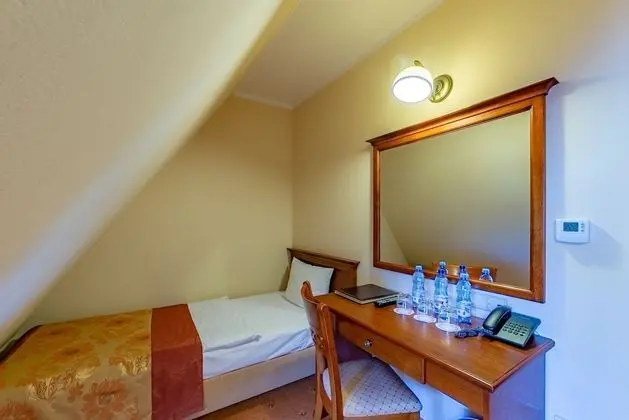 Economy Üç Kişilik Oda