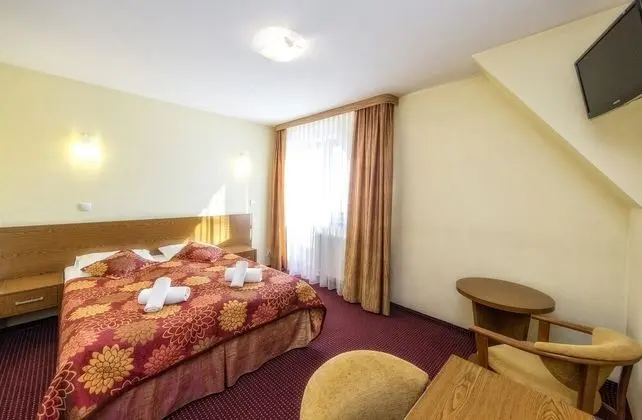 Tek Büyük Yataklı Oda, Balkon