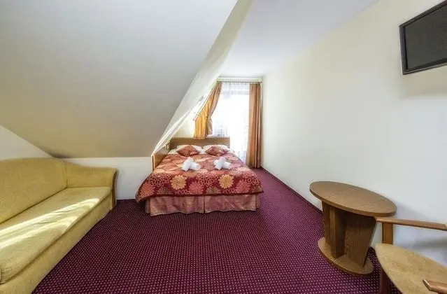 Tek Büyük Yataklı Oda, Balkon