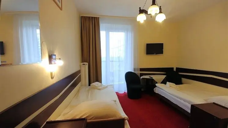 Standard Tek Büyük veya İki Ayrı Yataklı Oda