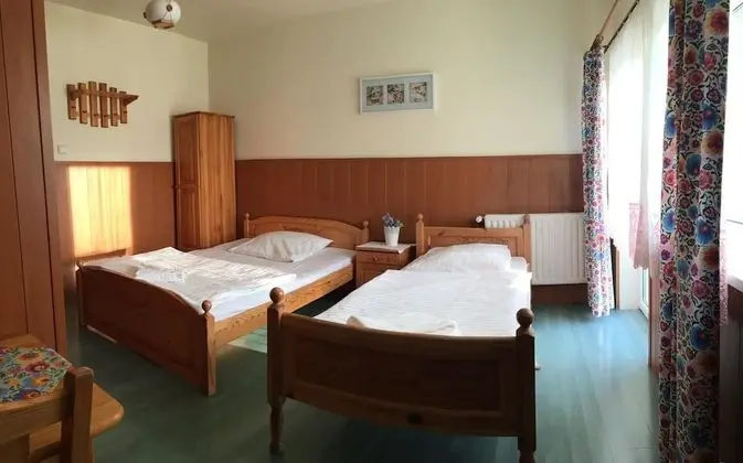 Tek Büyük Yataklı Oda